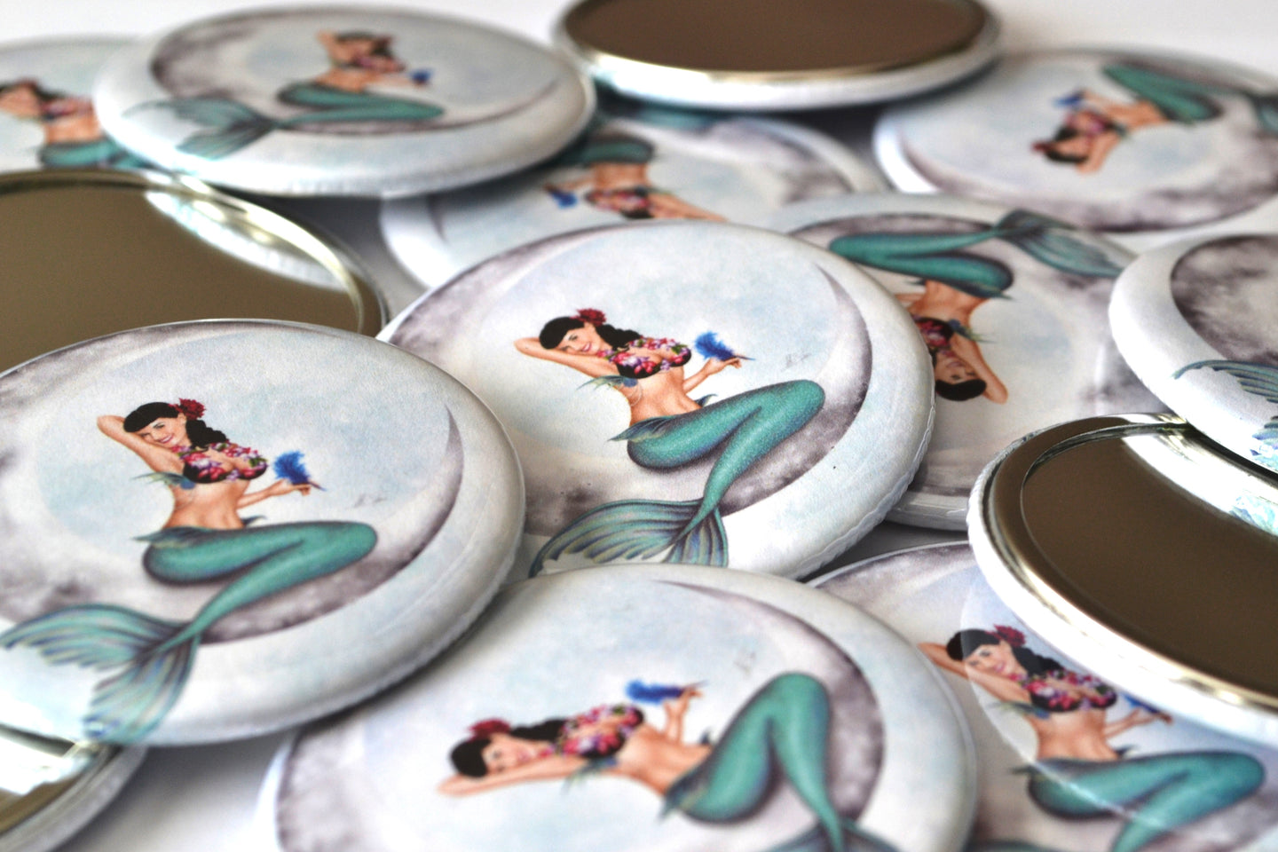 Pocket Mirrors sexy pinup mermaids party favors